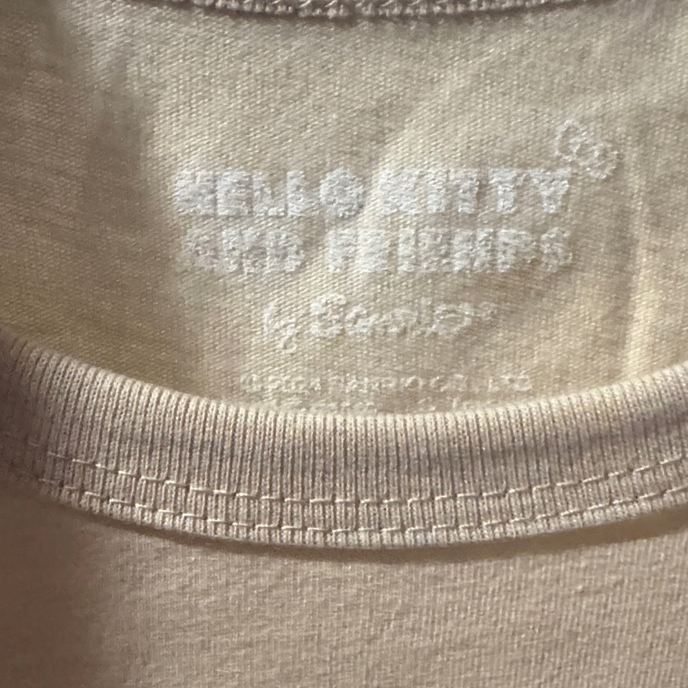 You will get 2PCS of Size Large (10/12) Hello Kitty Beige T-Shirt - Picture 3 of 3